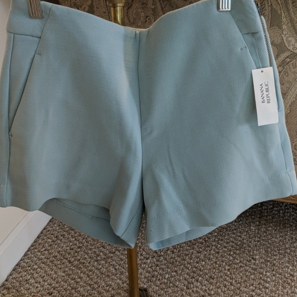 Banana Republic Pants - Shorts